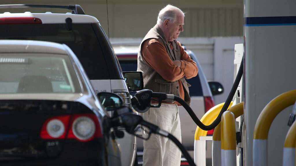 High energy prices risk keeping inflation above 2% target, concerning Fed policymakers